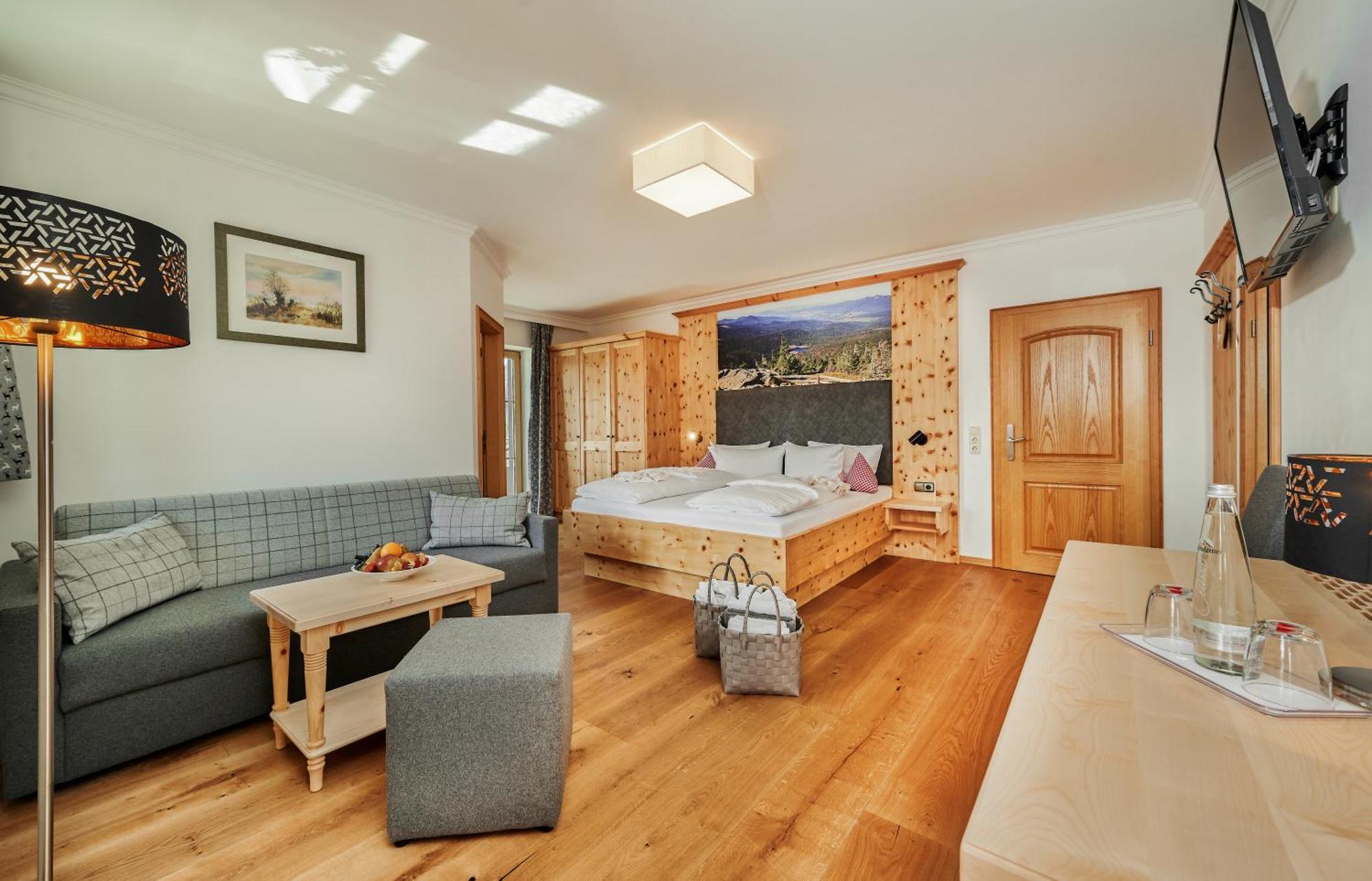 Wellness & Naturhotel Tonihof Langdorf  エクステリア 写真